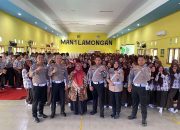 Satlantas Polres Lamongan Edukasi Pelajar MAN 1 Lamongan dalam Program Jumat Curhat