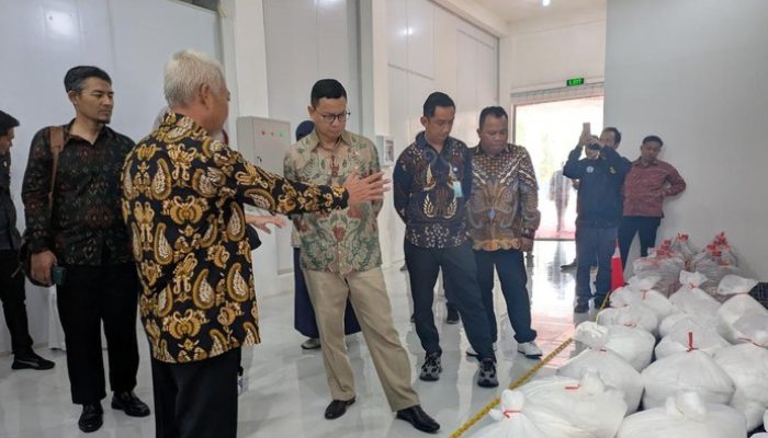 Kunjungi PT Garam Dua Musim, BPOM Komitmen Dukung Industri Garam Dalam Negeri