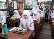 SPPG Evaluasi Program MBG di Beberapa Sekolah di Lamongan