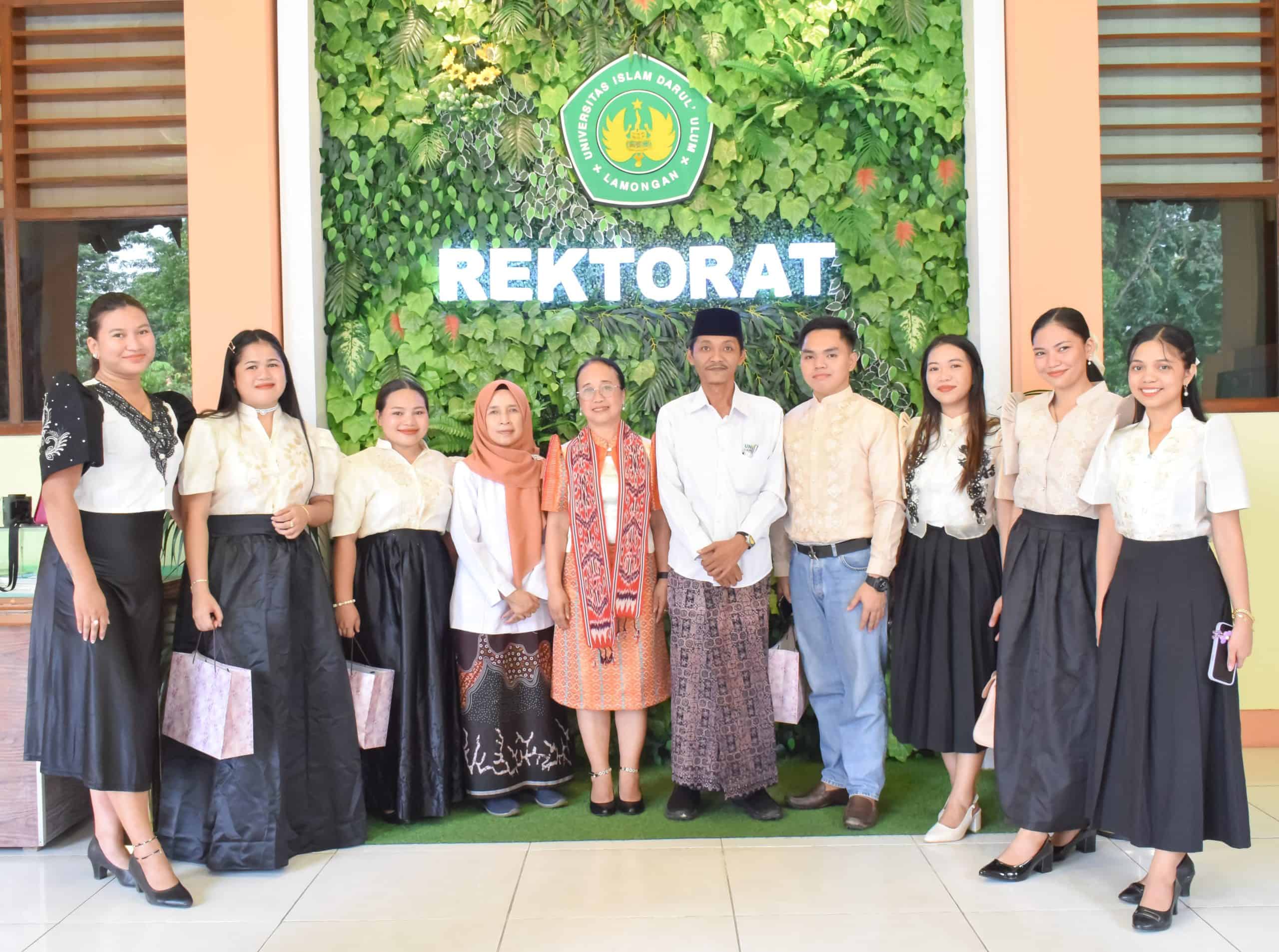 Unisda Lamongan Sambut Mahasiswa Filipina untuk Program PPL Internasional