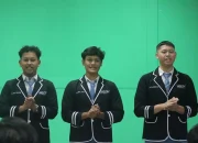 Tiga Pelajar SMAN 2 Lamongan Juara 1 Lomba Karya Tulis Ilmiah di Unair Banyuwangi