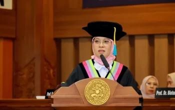 Prof. Dessy Harisanty, Putri Lamongan yang Jadi Guru Besar Muda Unair