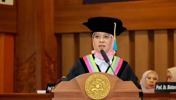 Prof. Dessy Harisanty, Putri Lamongan yang Jadi Guru Besar Muda Unair